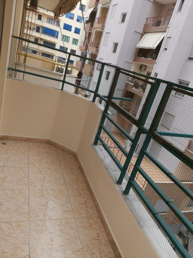 Home Vlorë Eksteriør billede
