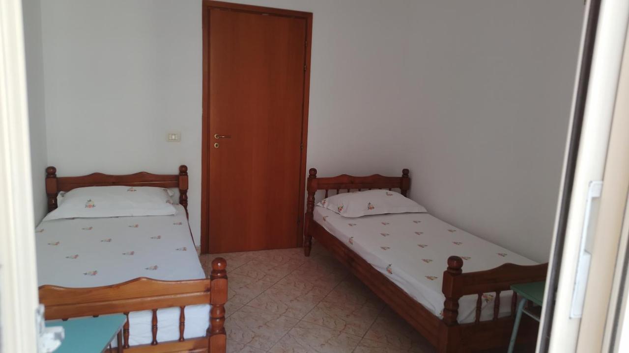Home Vlorë Eksteriør billede